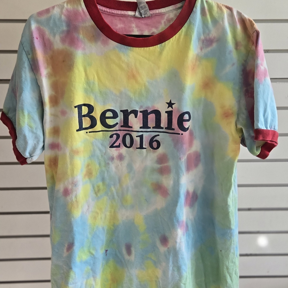 Men's Bernie Tee Tie-Dye Graphic Ringer Tee - Red Trim medium